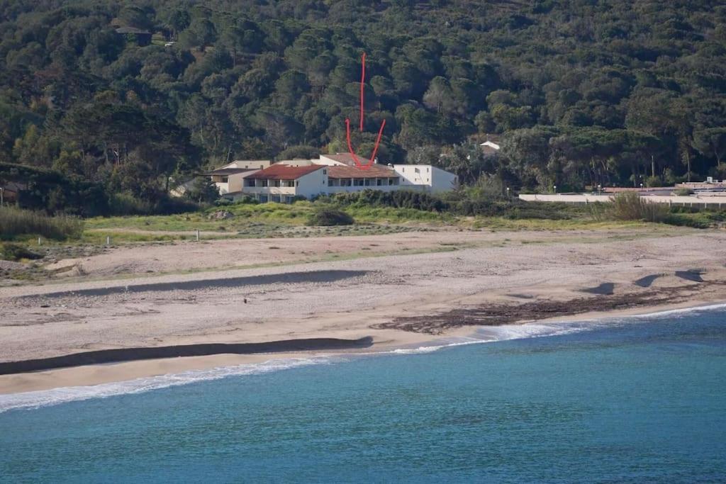 La Belle Vie F4 Bord De Plage Avec Jardin Calcatoggio  Extérieur photo